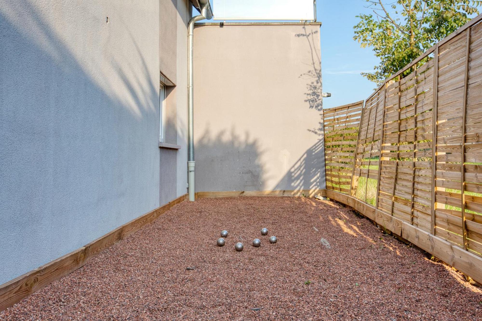 Gites Spa Strasbourg - Villa Cerf - Spa Prive, Sauna, Borne D'Arcade, Babyfoot Ittenheim Exteriör bild