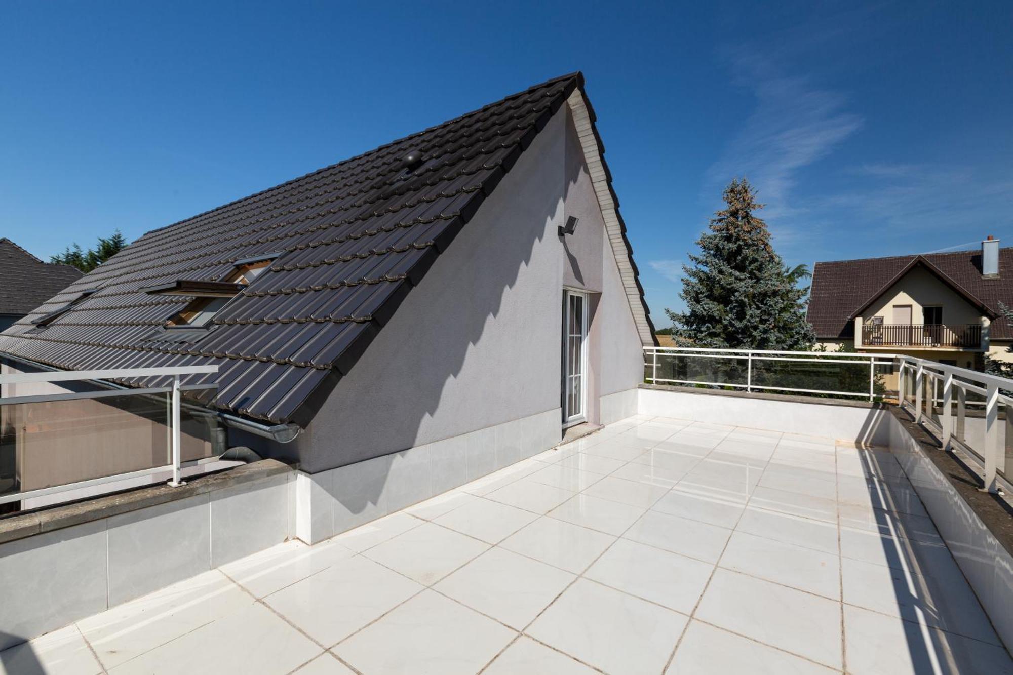 Gites Spa Strasbourg - Villa Cerf - Spa Prive, Sauna, Borne D'Arcade, Babyfoot Ittenheim Exteriör bild